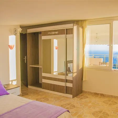 Akca Villa *
